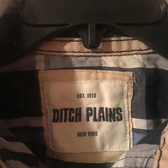 💙Ditch Plains Snap Front Short,size Small Plaid - Picture 3 of 6